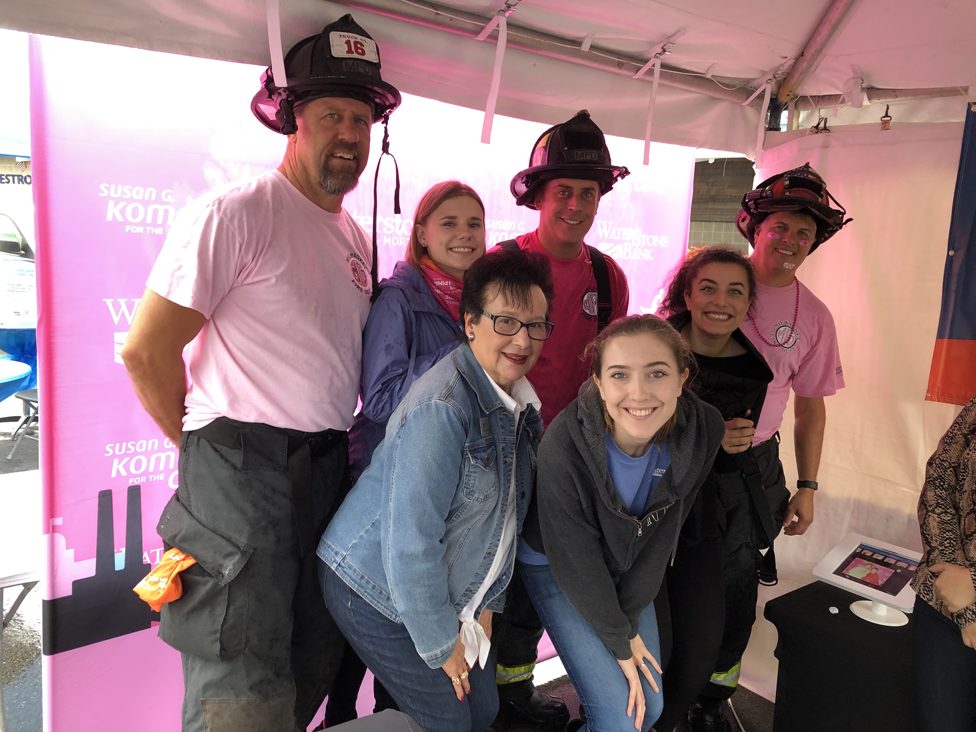 susan-g-komen-pink-walk-fireman-waterstone-mortgage